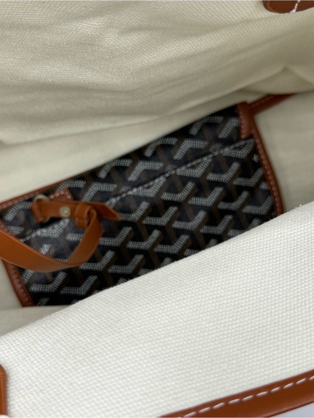 Source Unknown Brown and Black Patterned Tote - Picture 3 of 9